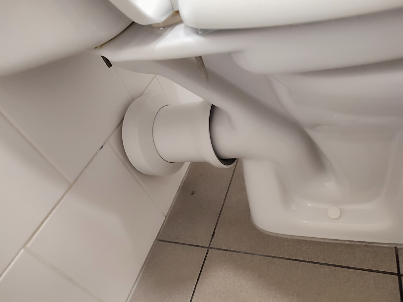 Detail podlahy v sanitárnom priestore